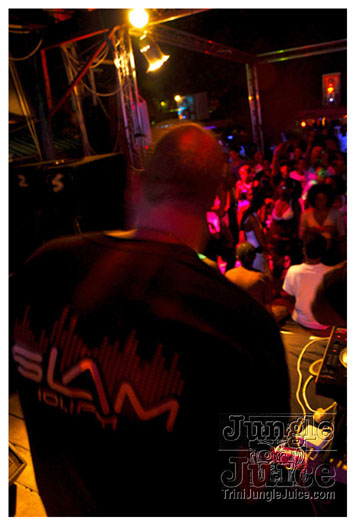 slam_101_1_beachparty_mar14-071