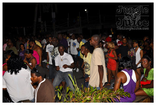 slam_101_1_beachparty_mar14-073