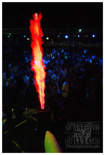 snow_flake_dec26-093