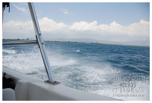 soca_at_de_sandbar_apr7-013