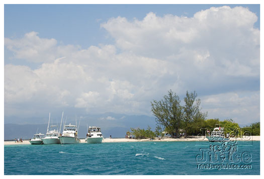 soca_at_de_sandbar_apr7-016