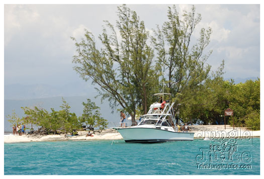 soca_at_de_sandbar_apr7-017