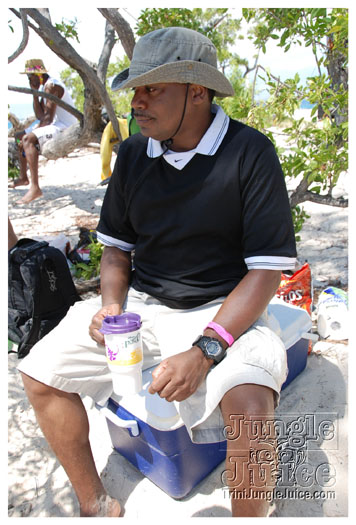 soca_at_de_sandbar_apr7-039