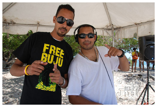 soca_at_de_sandbar_apr7-048