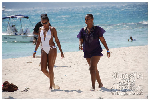 soca_at_de_sandbar_apr7-068