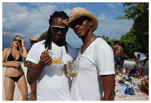 soca_at_de_sandbar_apr7-123