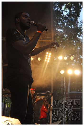 soca_on_de_hill_jul18-031