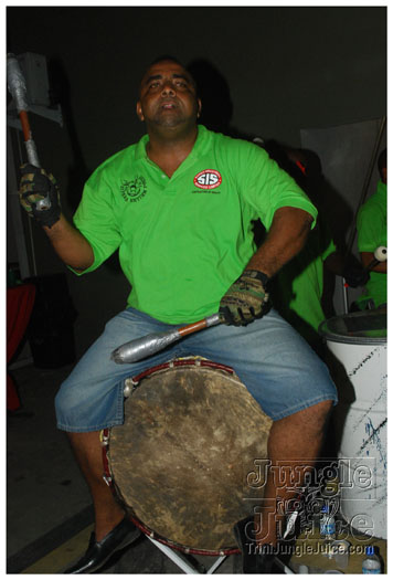 soca_on_the_avenue_jan23-043