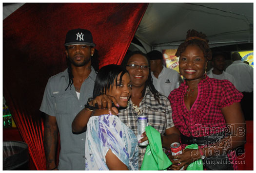 soca_on_the_avenue_jan23-053