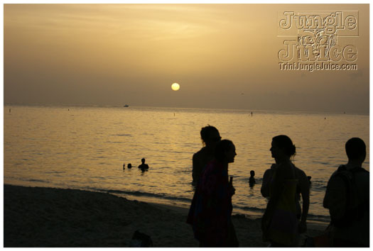 spice_mas_2010_extras-005