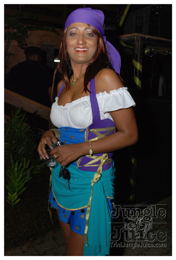 spooked_2010_oct29-064