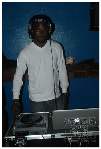 spotlight_tuesdays_dec7-023