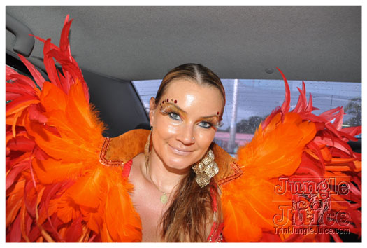 st_lucia_carnival_monday_2010-002