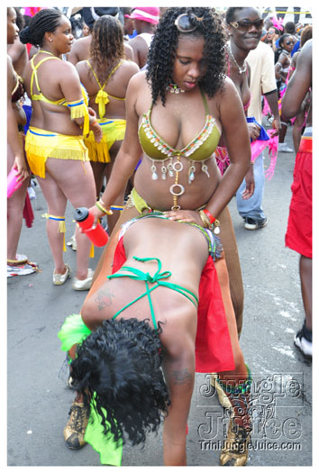 st_lucia_carnival_monday_2010-107