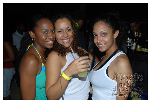 swanky_intl_foam_fete_2010-014