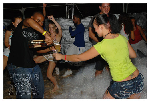 swanky_intl_foam_fete_2010-026