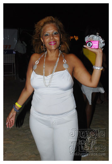 swanky_intl_foam_fete_2010-032
