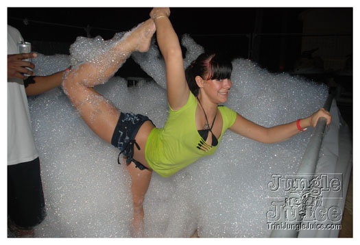 swanky_intl_foam_fete_2010-036