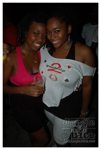 synthesize_2_nov4-018