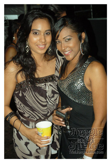 the_hills_2010_dec26-041