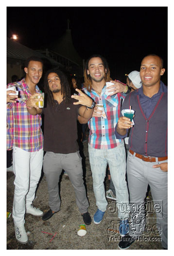 the_hills_2010_dec26-069