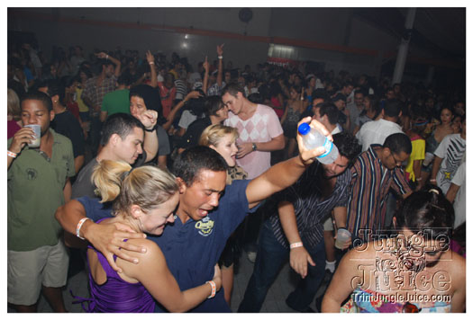 throwback_iv_aug13-212