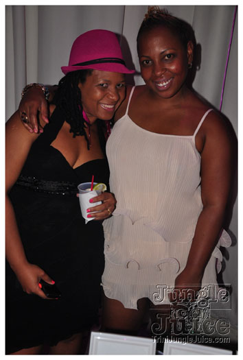 tickled_pink_2010_oct24-002