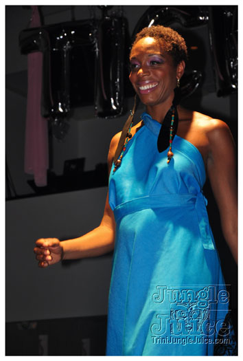 tickled_pink_2010_oct24-012