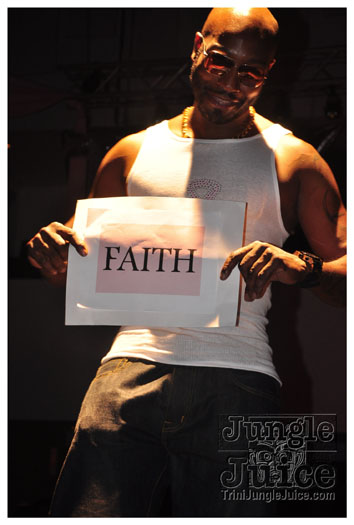 tickled_pink_2010_oct24-076