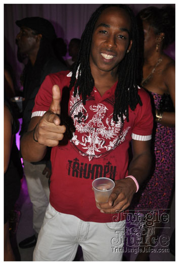 tickled_pink_2010_oct24-102