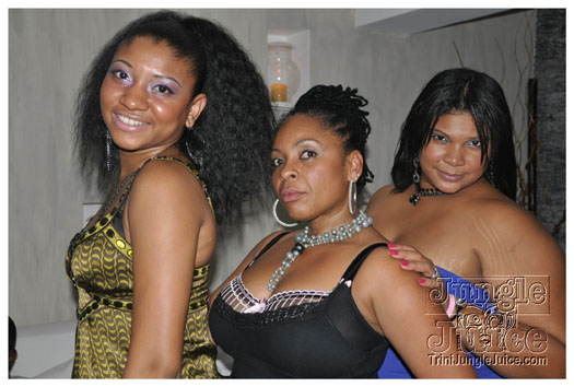 tickled_pink_2010_oct24-128