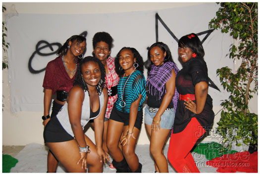 tis_season_drunk_dec10-006