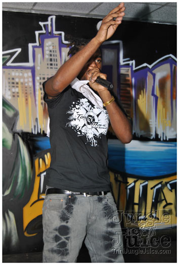 toneomatic_celebrates_5_oct8-058