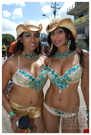 tribe_mas_2010_monday_part1-003