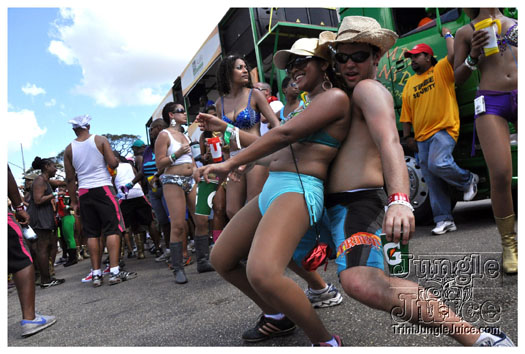 tribe_mas_2010_monday_part3-033