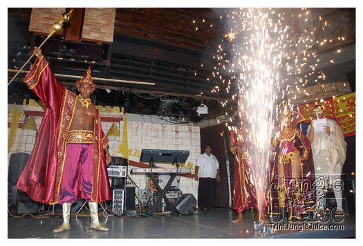trini_revellers_launch_2011-089