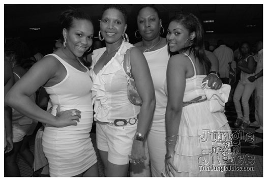 ultra_glo_houston_jul1-038