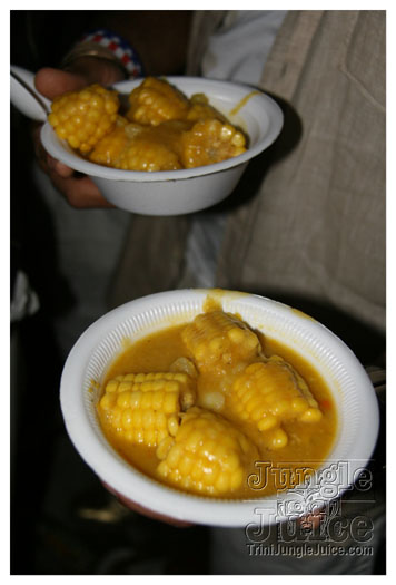 under_the_trees_2010_july4-081