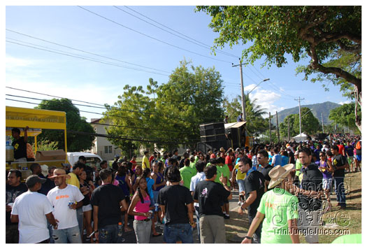 uwi_campus_carnival_2010-002