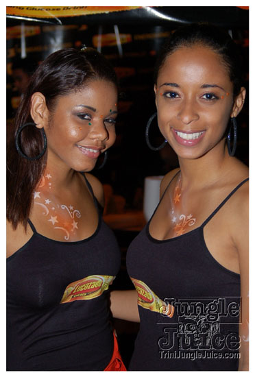 uwi_splash_2010-060