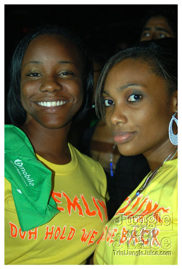 uwi_splash_2010-120