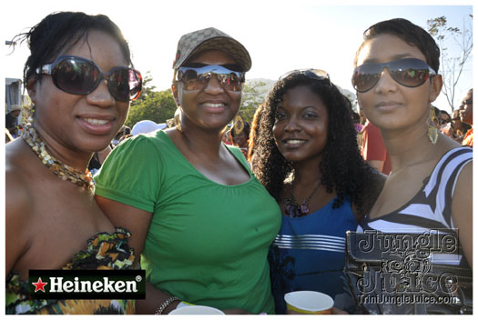 vale_bfast_party_2010_part1-071