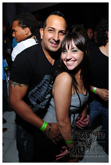 vale_vibe_miami_2010-002