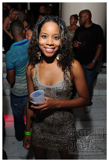 vale_vibe_miami_2010-005