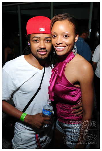 vale_vibe_miami_2010-007