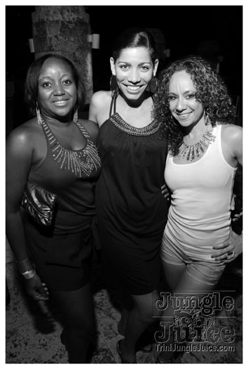 vale_vibe_miami_2010-009