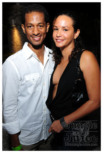 vale_vibe_miami_2010-010