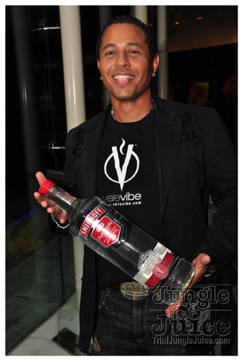 vale_vibe_miami_2010-075