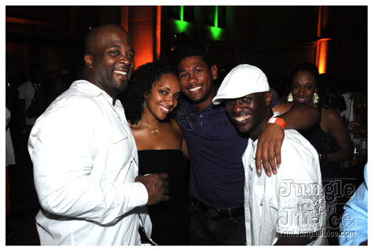 vale_vibe_ny_2010-069