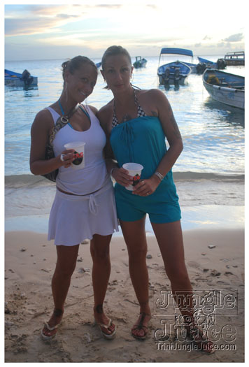 waterholics_anniv_2010_jul31-029